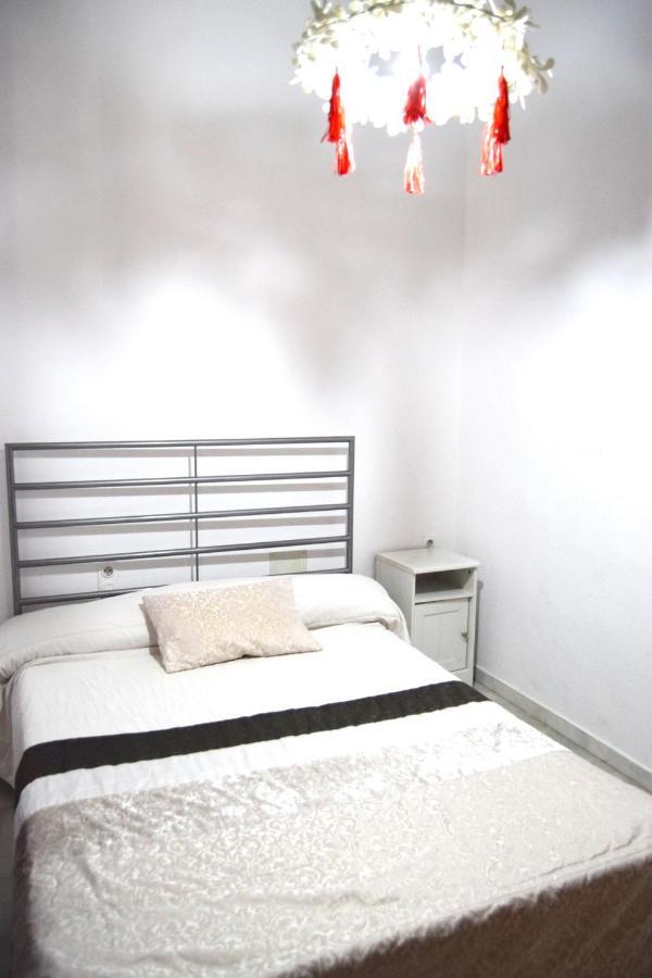 Apartamento Feria 2 Apartment เซบีญา ภายนอก รูปภาพ